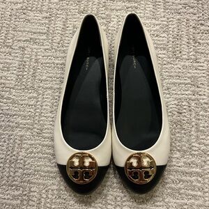 Tory Burch Black and White flats size 8 EUC